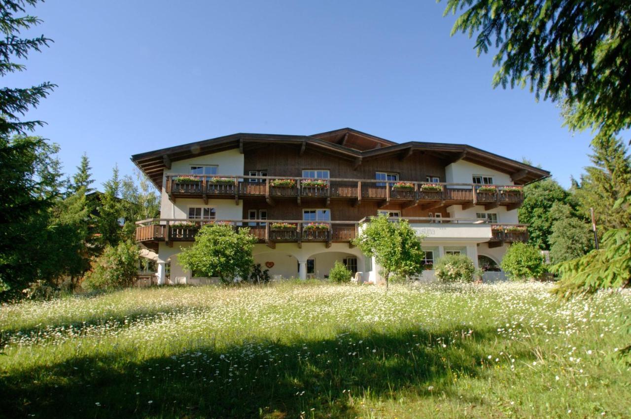 Hotel Christina Seefeld in Tirol Exterior foto